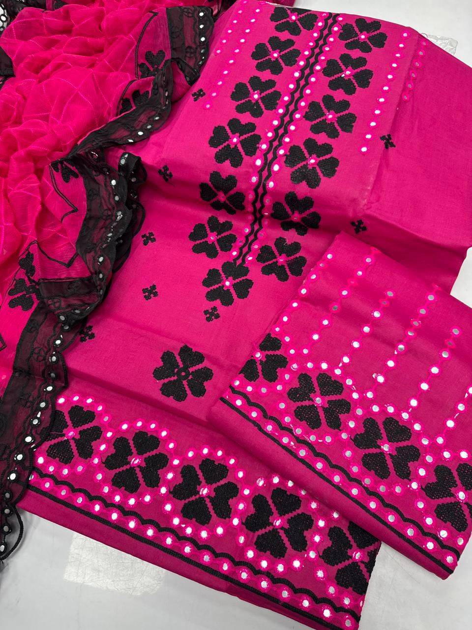 Summer Collection 3PC Cotton Lawn Suit – Heavy Embroidery Front & Trouser with Chiffon Dupatta