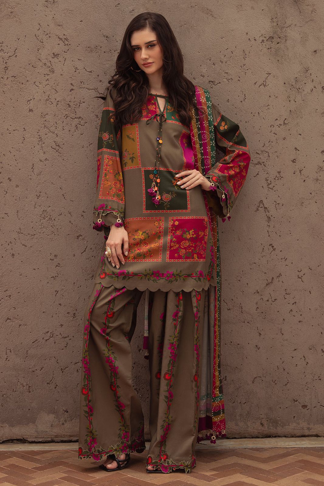 Charizma Lawn 3PC 90/70 – Allover Printed with Chiffon Dupatta